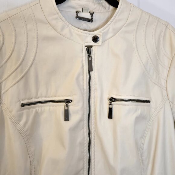 Jou Jou Cream Faux Leather Moto Jacket with Functional Deep Pockets! | 2X - Picture 5 of 16
